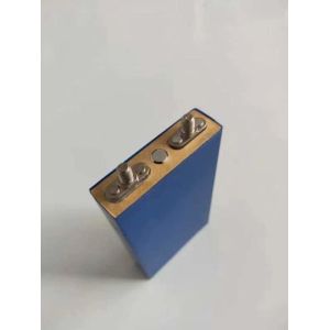 3.2V 10AH Prismatic LiFePO4 Deep Cycle Battery - Lightweight Design