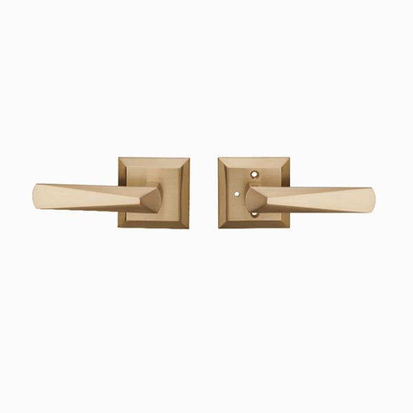 Amertop brass Privacy Lever Door Handle for Bedroom Bathroom, Reversible for Left Right Handed Doors