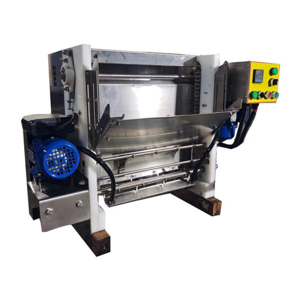 Buy Beekeeping Automatic Uncapping Honey Machine Head with Langstroth Frame at wholesale prices