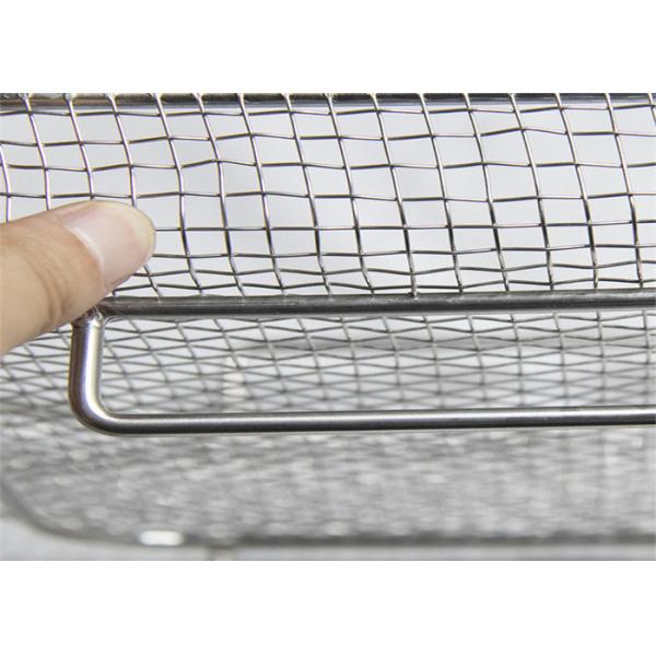 Rectangular Sterilized Stainless Steel Mesh Basket Smooth Surface With Handles