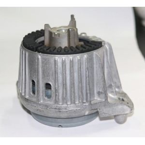 Quality 2122407217 Engine Parts Engine Mount for sale
