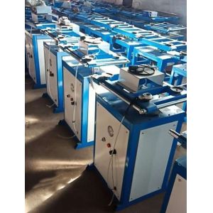 Double glass machine rotated sealant spreading table