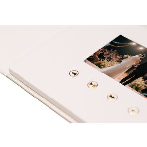 Custom Wedding Music Lcd Video Brochure 300mAh Battery Capacity