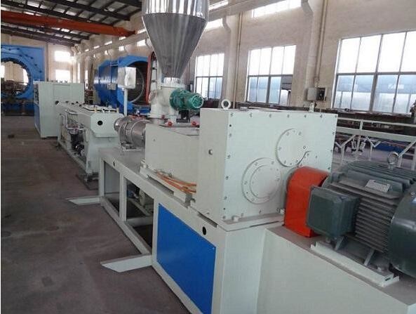 Buy Hydraulic Protective Sleeve Plastic Extrusion Line , Sprial Hose Warp Pe Pipe Extrusion Machine at wholesale prices