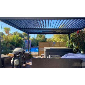 3x3m Outdoor Aluminium Manual Louvered Pergola Windproof Sun Protection