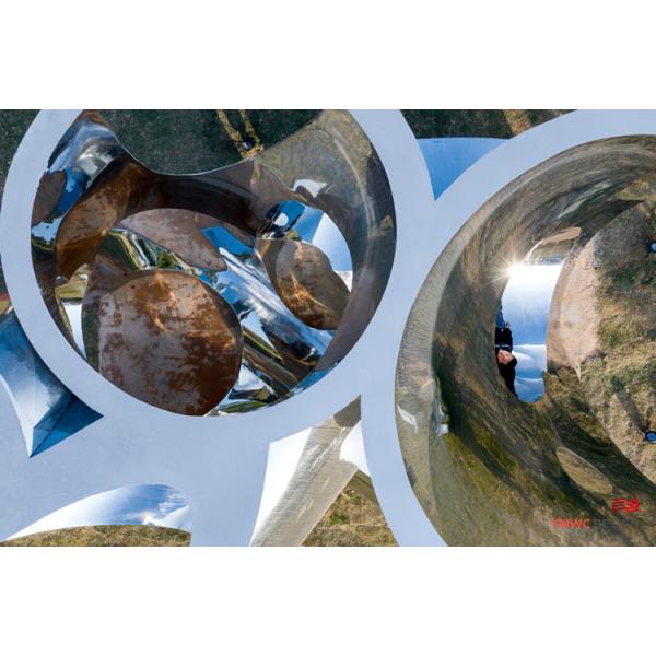 Stainless Steel Elephant Cube Sculpture Featuring Mirror Polishing for Custom Designs