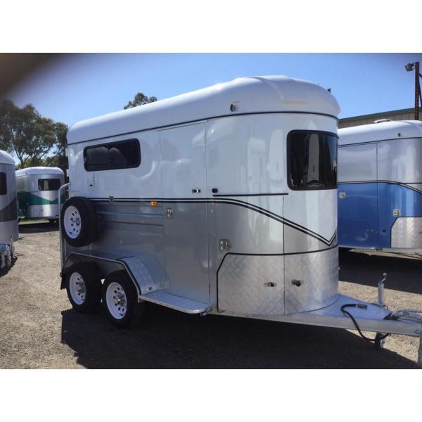 Buy 2 Horse Straight Load Extended- Classic Series at wholesale prices