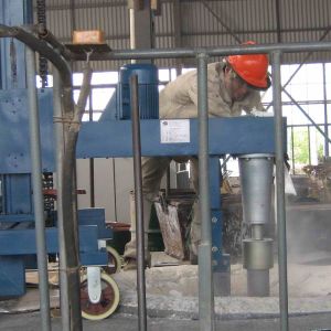 1400 X 800 X 1700mm Aluminum Refining System AC220V / 50Hz Servo Motor