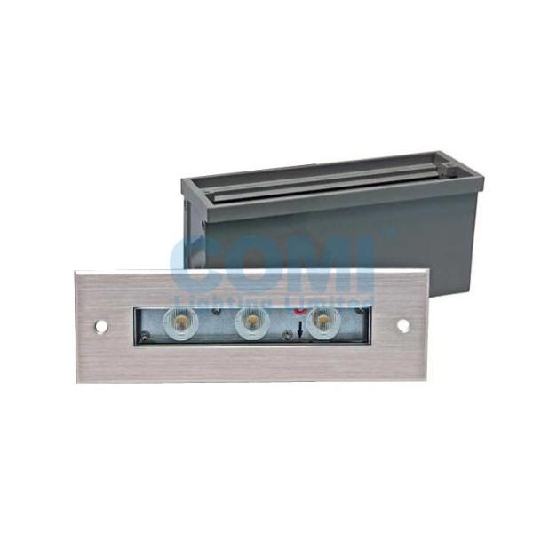 Buy C2FL0357 C2FL0318 24V 110 - 220Vac 3 * 2W  IP67 Recessed Linear Wall Washer LED Lighting with Asymmetrical Light Output at wholesale prices
