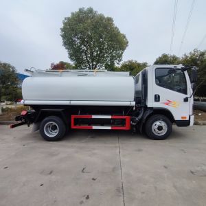 FAW 4x2 Oil Delivery Truck Manual Transmission Tanker Truck