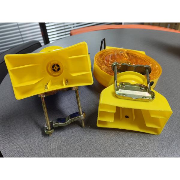 Solar Led Powered Traffic Warning Barricade Lights For Roadway Safety