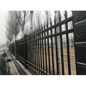 Spear TopIndustrial Garrison SPEAR PRESSED FENCE / Cheap Steel SPEAR PRESSED