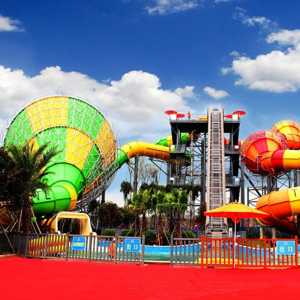New Design Outdoor Holiday Resorts Waterpark Equipment Outdoor Attraction