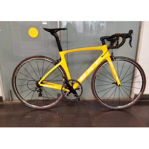 Aero Shaping Rim Brake Road Bikes Carbon Fiber Bicycles 700C