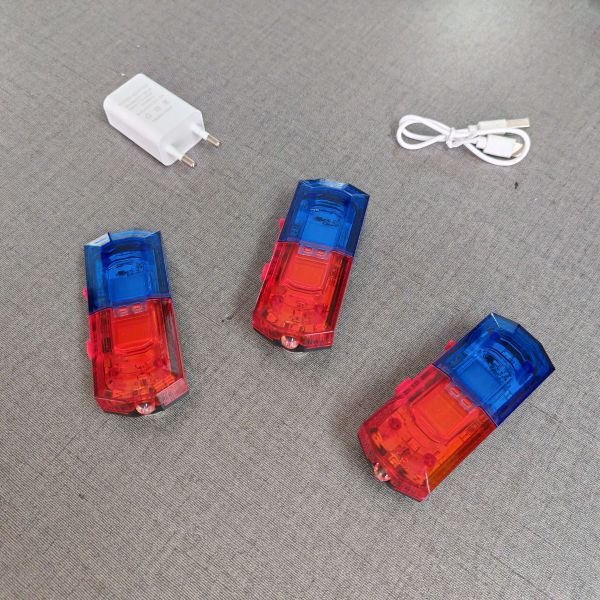 Clip Type Rechargeable LED Shoulder Light with 12pcs LED 3.7V 500mA Battery and ≥10h Working Time