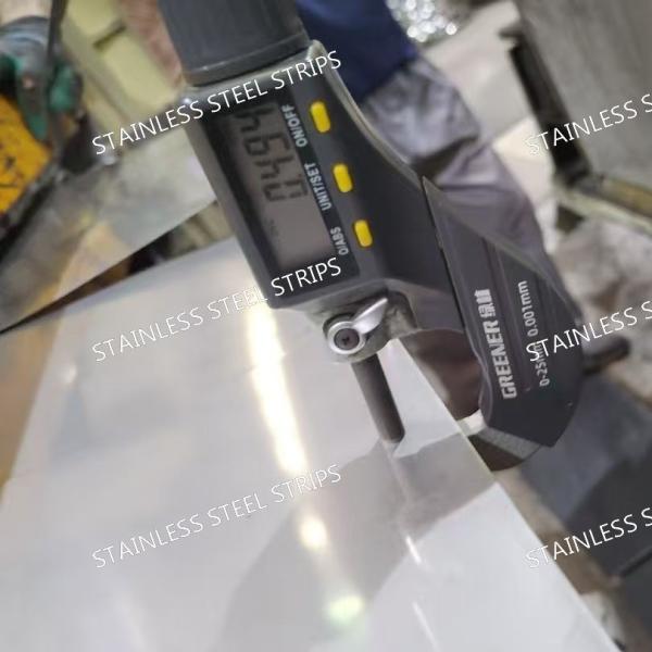 Slit Cutting Stainless Steel Strips JIS G4305 SUS304/SUS304L/SUS304H Stainless Steel Coils