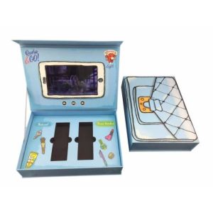 custom 7 inch screen LCD video gift box,innovative video presentation marketing
