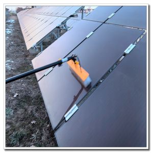 Min Fold Size 1.44m-1.88m 4.7FT-6.1FT Solar Panel Cleaning Kit for Versatile