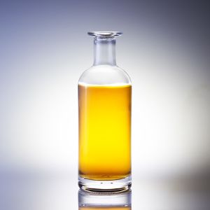 Smooth Transparent Glass Empty Bottle 1 Liter Vodka Bottles Customizable and Durable