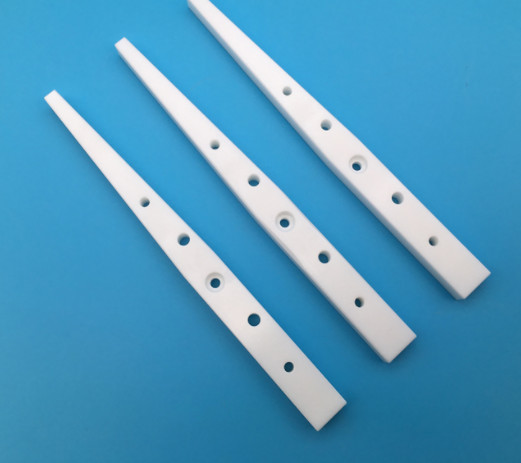 Industrial Dry Press Moulding ZrO2 Zirconia Ceramic Machinery Strip Bar