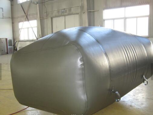 Vehicle Collapsible Water Container ,Dark Green Color 3500 Liter Water Bladder Tank