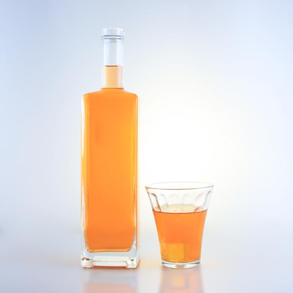 Thick Bottom 750ml Glass Bottle for Liquor Beverage Drinks Wine Whisky Vodka Gin