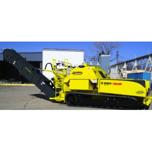 Quality Flat Pattern Paver Rubber Tracks 19 &quot; X 6 &quot; X 57CRL For Terex CR562 High Traction And Durable for sale