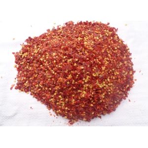 Pulverized Dried Chile Flakes Oiled Sun Dried Steamed Pizza Red Flakes Moisture