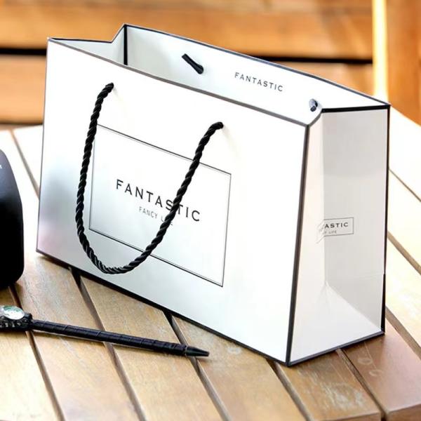 Cosmetics Three Sections Rope Apparel Paper Bag Ivory Board Boutique Packaging Bags