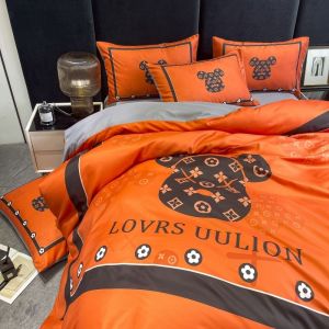 100% Polyester Wedding Four-Piece Kit Bedding Set For Hotel And Home