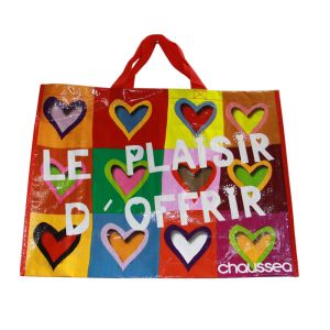 Coloful PP Woven Shopping Bags Heart Pattern 120gsm Shining Coated Cylinder