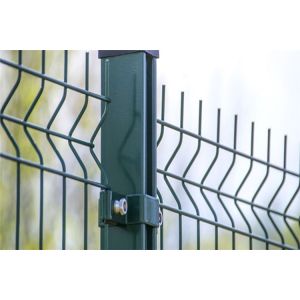 Peach Post Green Welded Mesh Fencing Galvanized Curvy 6 Ft