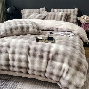 China 2024 Winter Super Soft Ultra Warm Double-side Mink Rabbit Fur Velvet Fluffy Plush Bedding Sheet Set 4 Pieces on sale