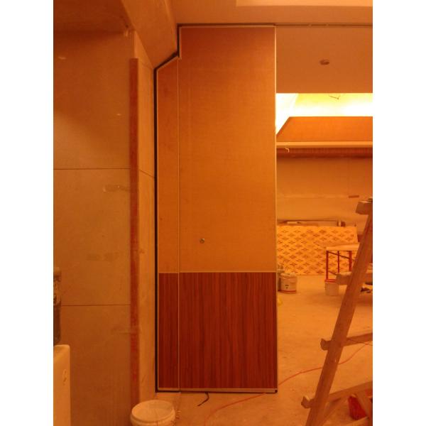 Steel Sliding Exhibition Partition Walls , Flexible Partition Walls For Banks