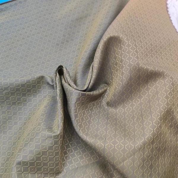 Dyed 100% Polyester Breathable Sports Fabric 75Dx160D 190T Water Ripple Fabric