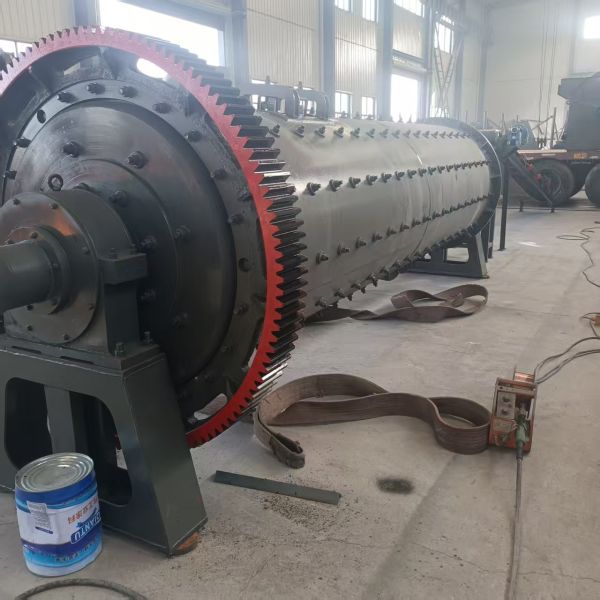 Industrial Ball Mill with 1-60t/h Capacity 7.5-2500kw Power for Wet Process