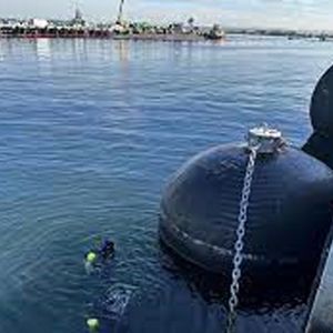 4.5*12.0M Submarine Operations Fenders Underwater Shock Absorber