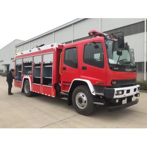China 177kw 6 Wheeled Water Tank Fire Truck 6000L Capacity With Double Cabin on sale
