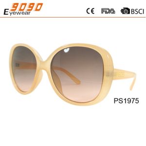 Lady fashion sunglasses made of plastic, 100% UV Protection Lenses