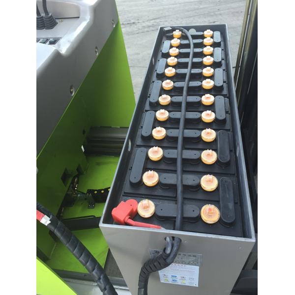 SNSC 2000kg Electric Reach Truck AC Motor With Triplex 7.5m Mast