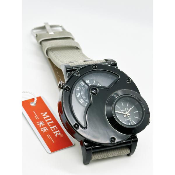 Durable Denim Quartz Wrist Watch Custom Logo With Secure Hook Buckle