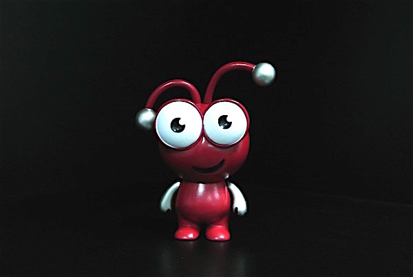 Cricket Insect Plastic Toy Figures Movable Arm With Two Big Eyes 6.5*7*2.4cm