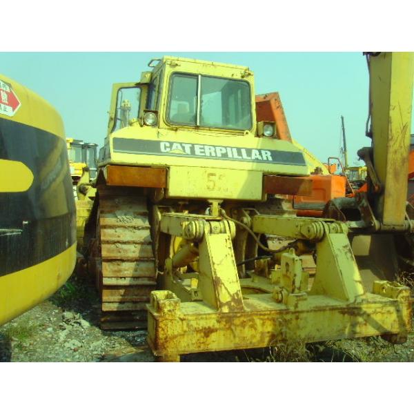 Buy Used CAT Caterpillar D8L Bulldozer Original Paint at wholesale prices