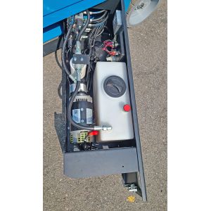 Mobile Elevating Work Platform And Scissor Lift 14 M With Load Capacity 320kg