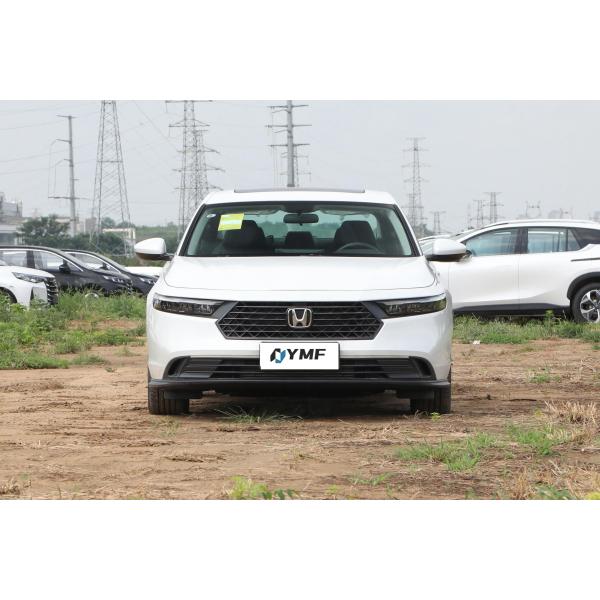 Accord Sedan Affordable Petrol Cars with Leather Seats and Manual Copilot Adjustment