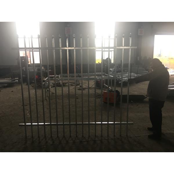 Crimped Spear Garrison Fence 1800mm x 2400mm stain black