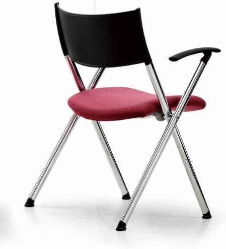 mobile foldable chair with casters