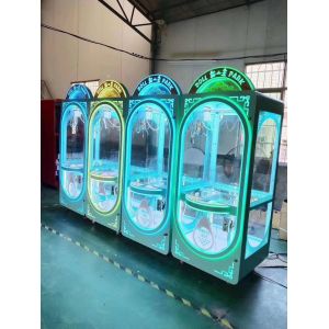 Hot Sale Amusement Vending Mini Dolls Candy Claw Machine