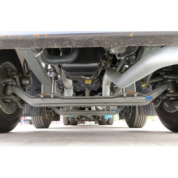 Used Heavy Duty Trucks Sinotruck Second Hand Oil Tanker 8*4 Drive Mode 26 Cubic 4 Axles