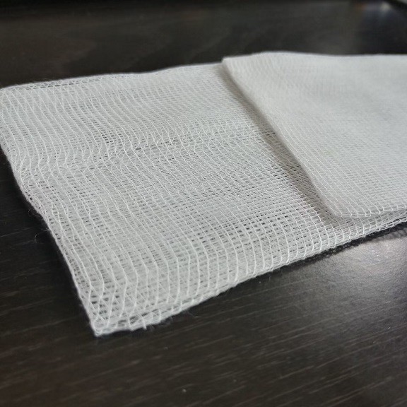 Buy No Lint Dry Breathable Medical Gauze Swabs Soft Comfortable 16ply Hospital at wholesale prices